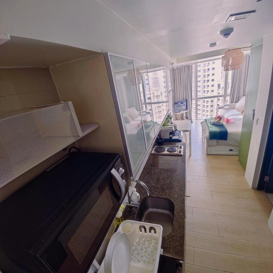Apartment -condo- Petite Residential Manila