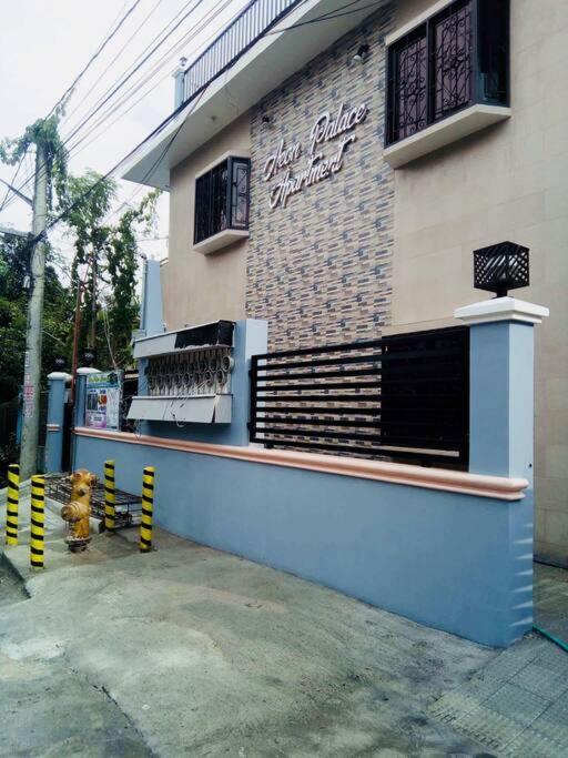 Aeon Palace *