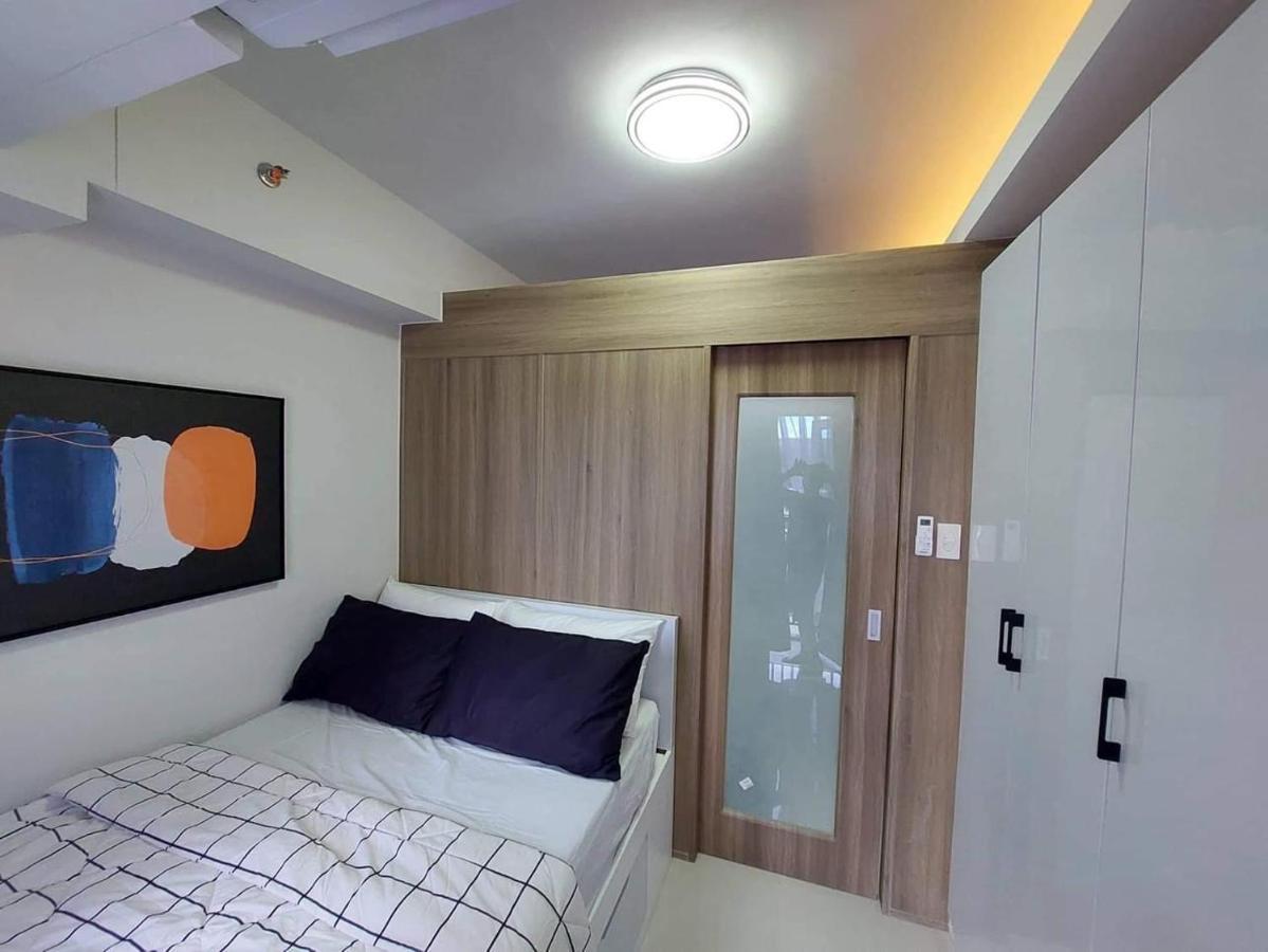 1 Bedroom In Pasay Mall Of Asia- Haven Grace Apartment *