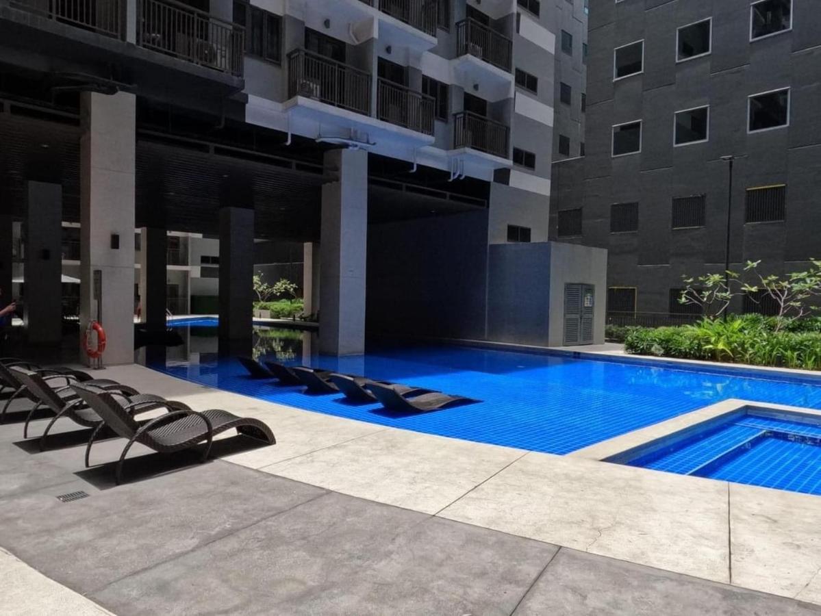 1 Bedroom In Pasay Mall Of Asia- Haven Grace