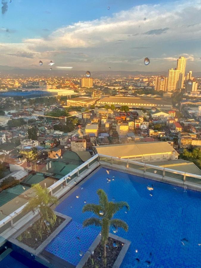 Apartment Classy 2br At Eastwood With Pool And Skyline View *