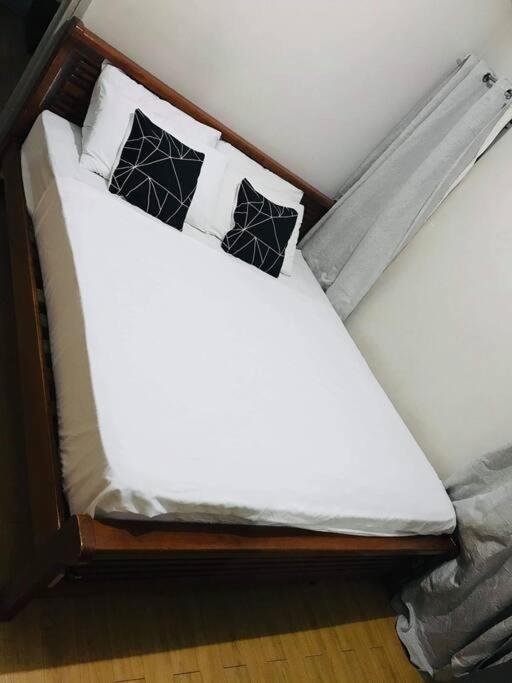 Two Bedrooms With Free Wifi, Netflix,youtube Manila
