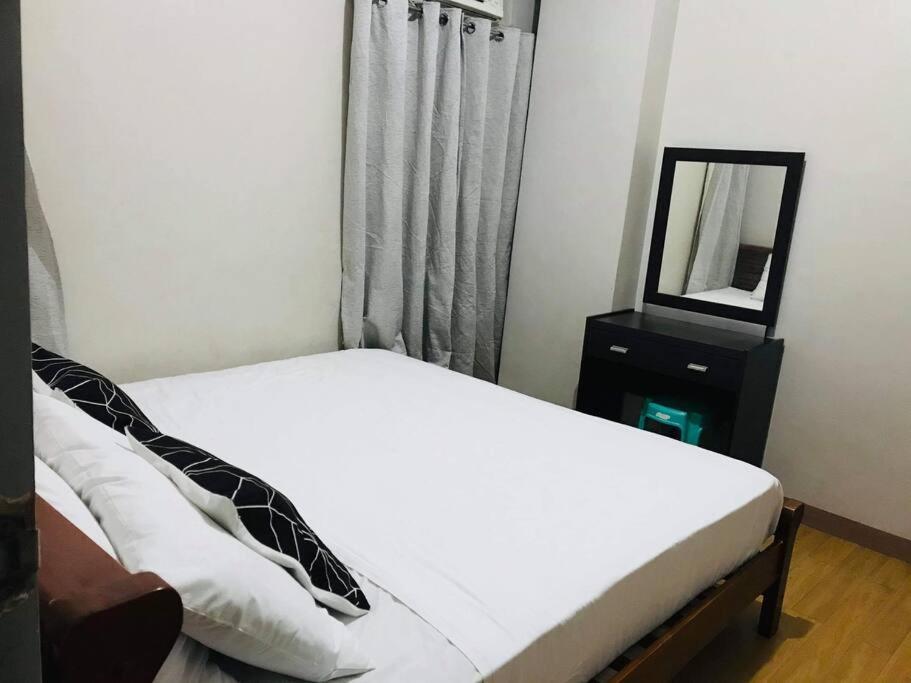 Two Bedrooms With Free Wifi, Netflix,youtube Apartment Manila