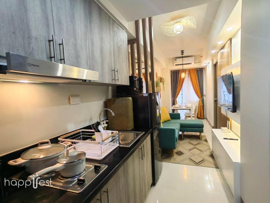 Apartment Happirest At S Residences W/balcony, Mall Of *