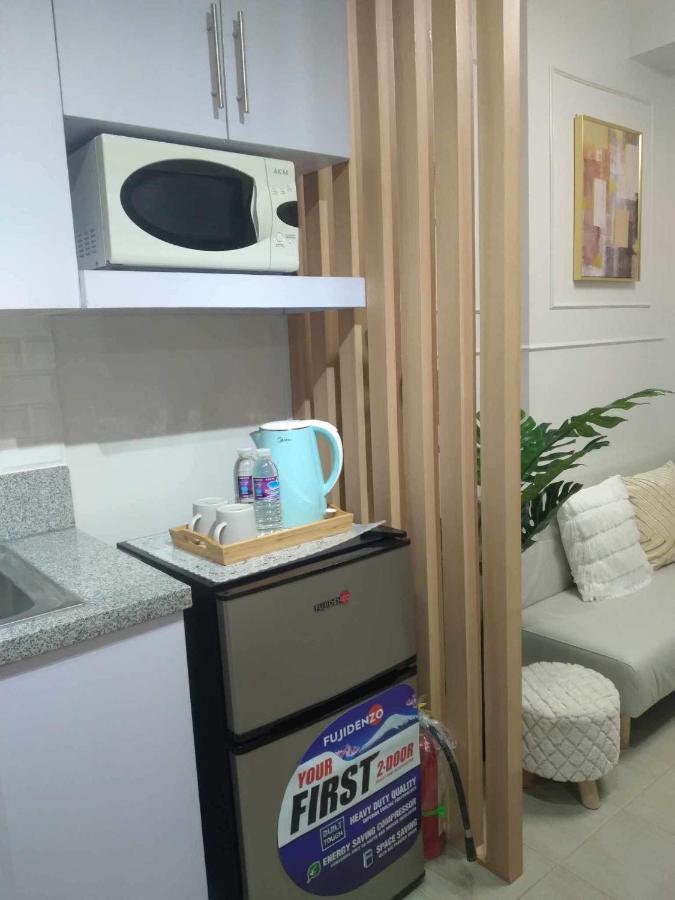 Apartment 1br Unit At The Rochester Manila