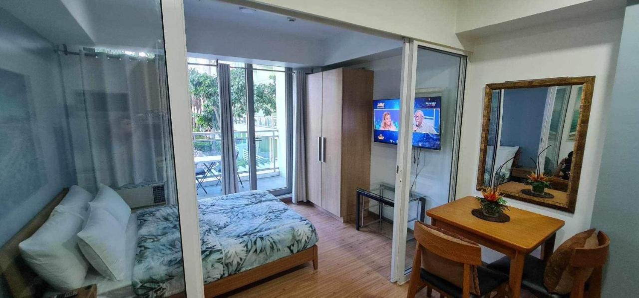 Azure Deluxe Beachview *