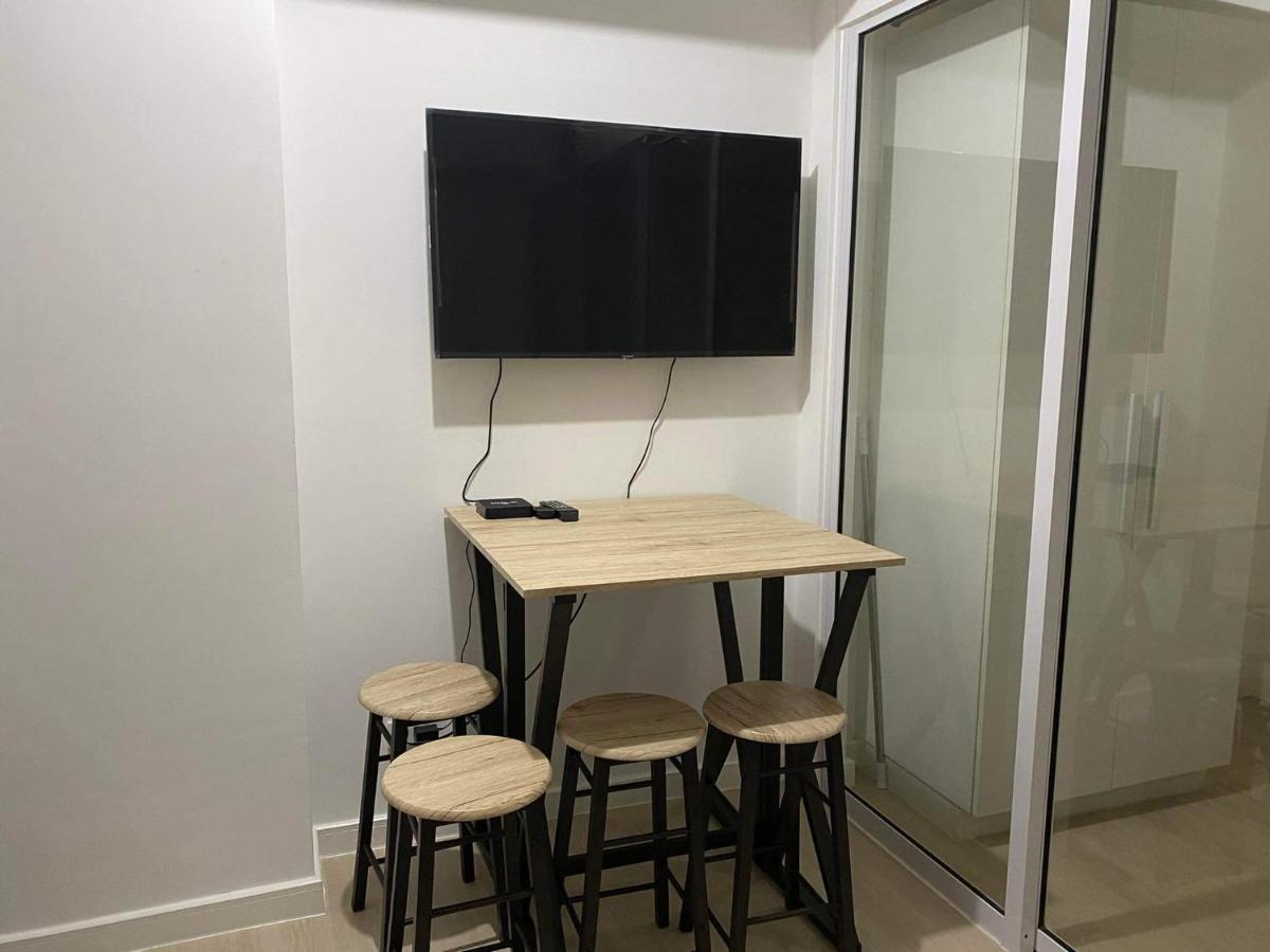 Cozy 1br In Azure Urban Residences Apartment
