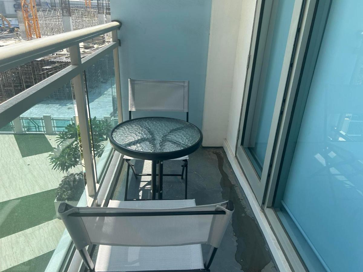 Apartment Cozy 1br In Azure Urban Residences *
