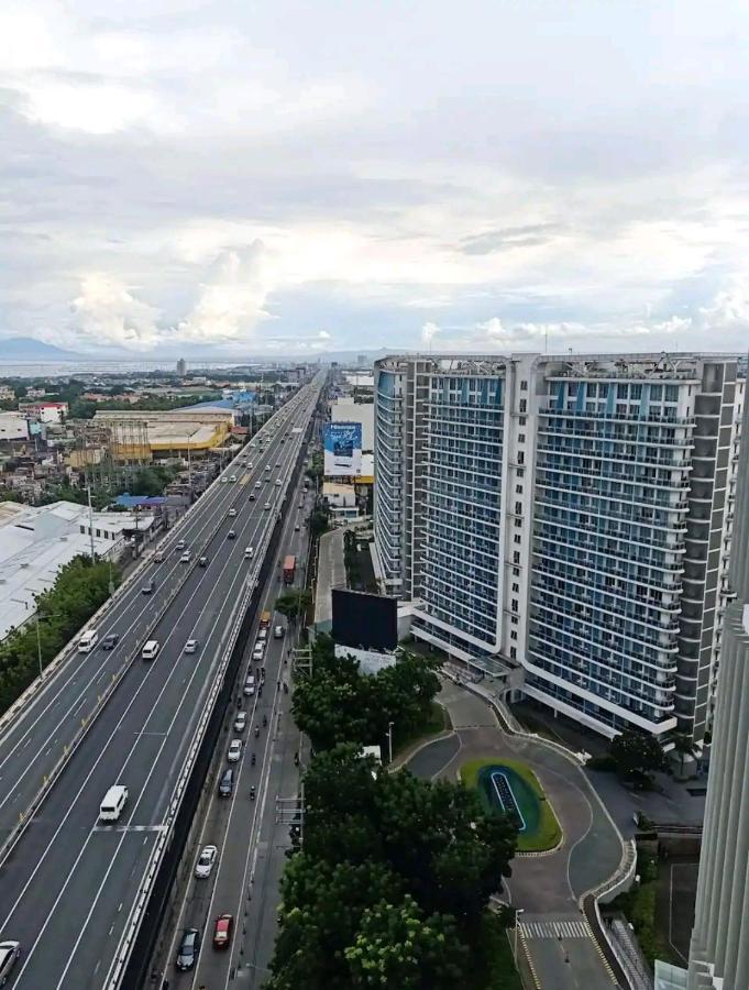 Cozy 1br In Azure Urban Residences Manila