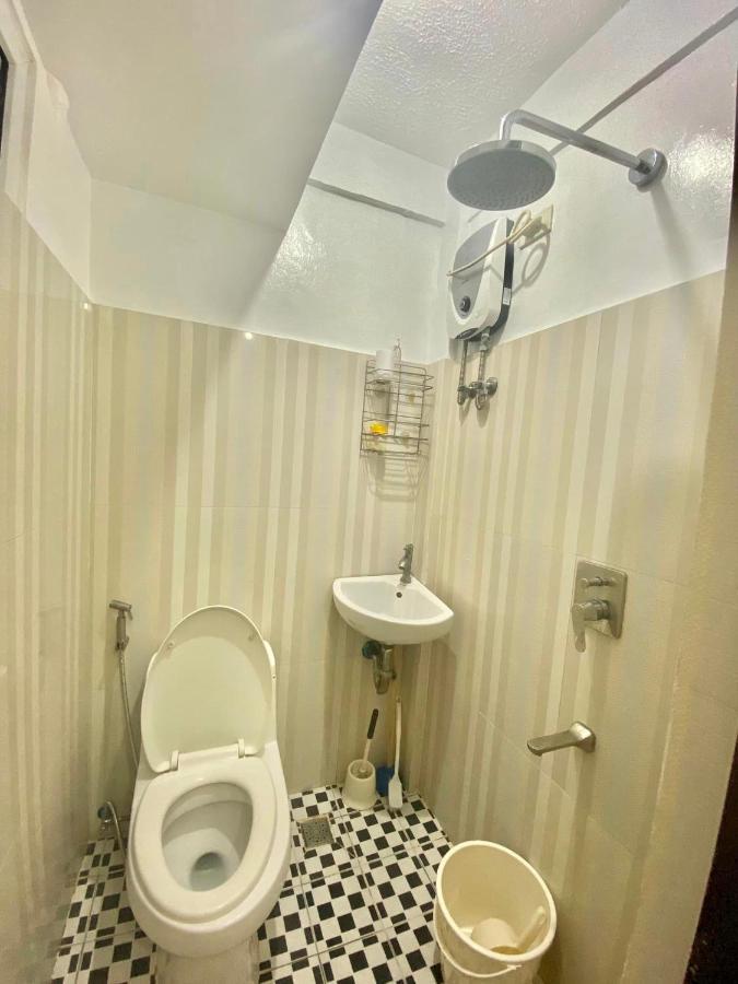 Tiny Hura Homes Ii Condominium Unit Visayas Avenue Qc *