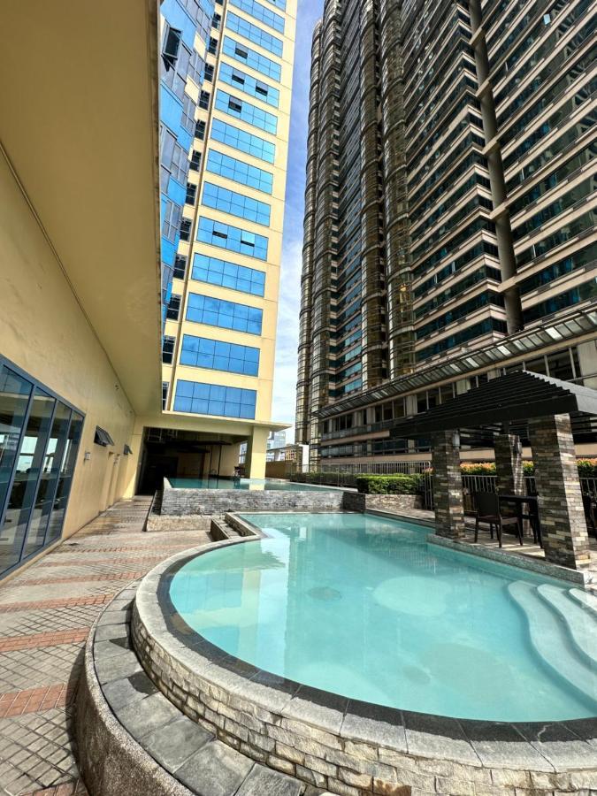 Grand Riviera Suits Manila