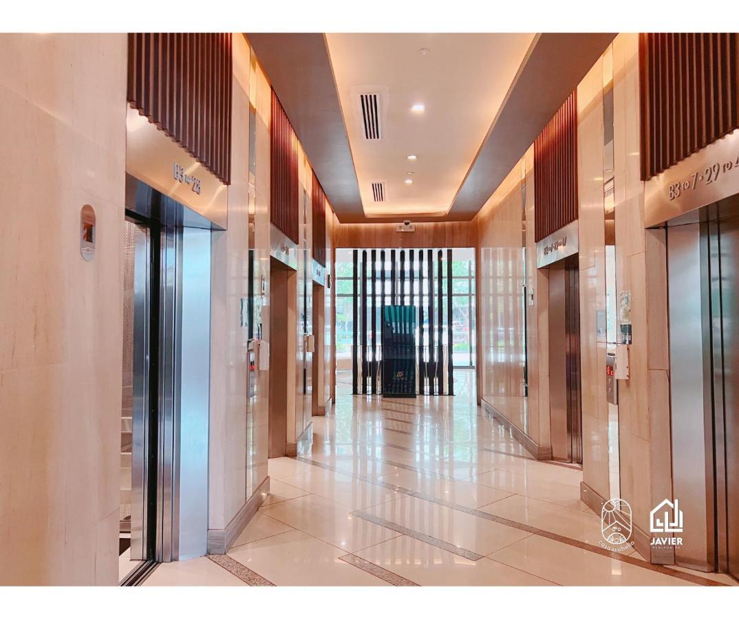 Aparthotel Eastwood Penthouse Studio With View, Netflix And Fast Wi-fi Manila
