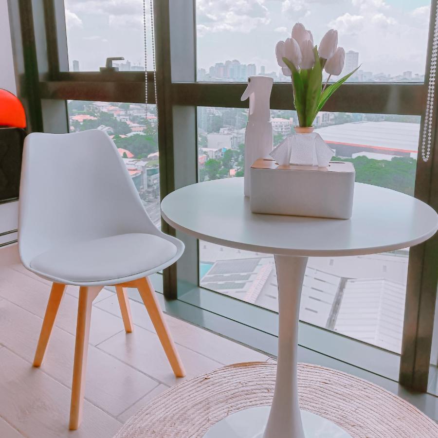 Casabay Eastwood Staycation * Manila