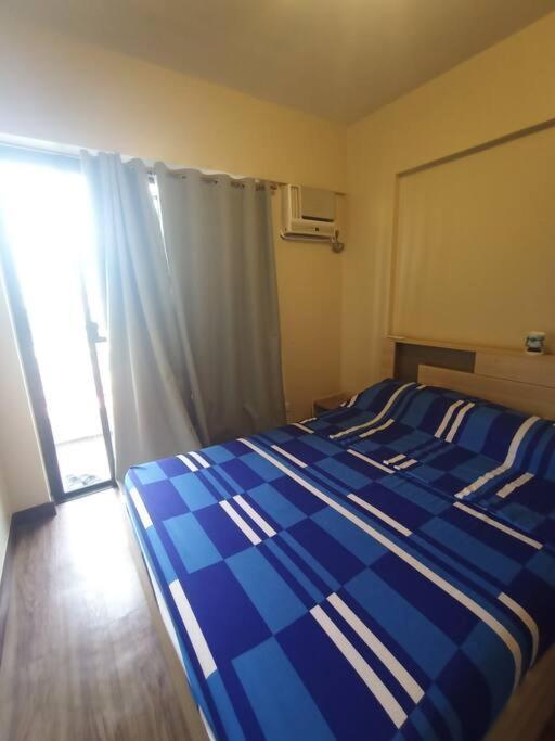 Available Type Unit * Manila