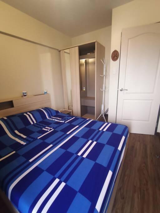 Available Type Unit *