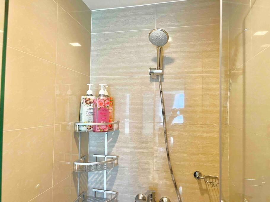 Cozy Luxury In Uptown Parksuites Bgc Apartment