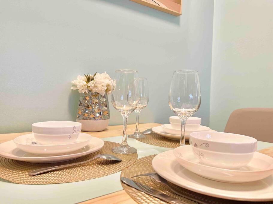 Apartment Cozy Luxury In Uptown Parksuites Bgc *