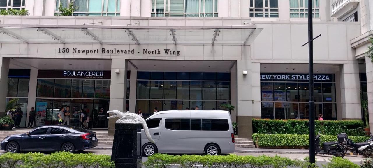 Apartment Alps At 150 Newport Blvd Near T3 Manila