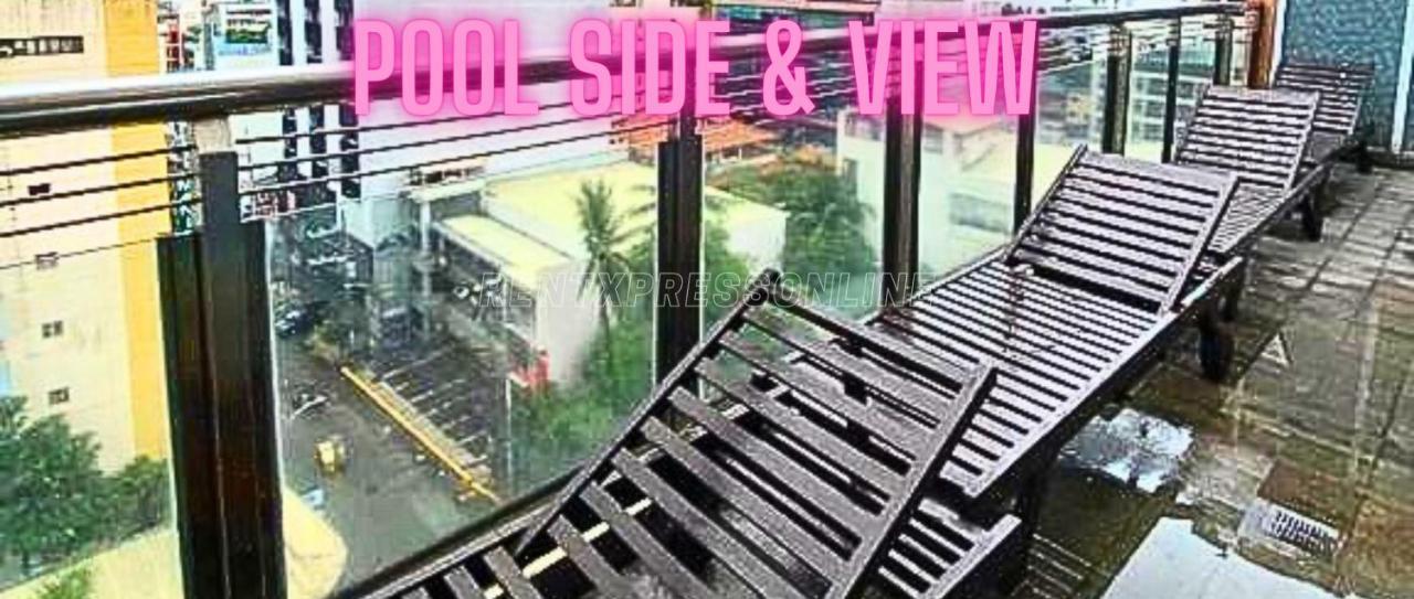 Robinsons Place Manila: Affordable Balcony Staycation With Bay Views Hotel Manila
