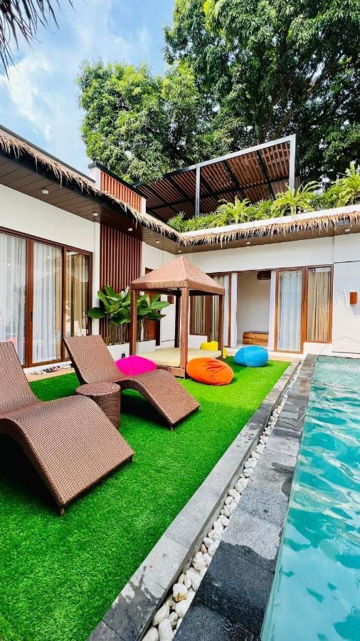 Villa Saglit Private