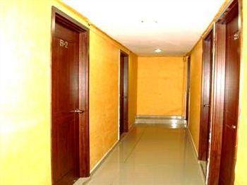 Hotel Golden 3*