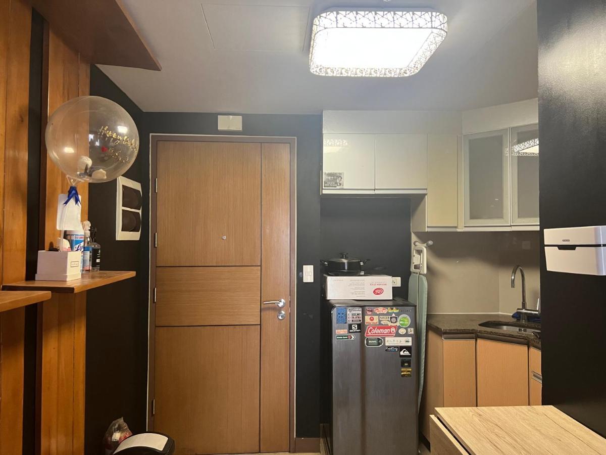 Von's Bachelor Pad Apartment