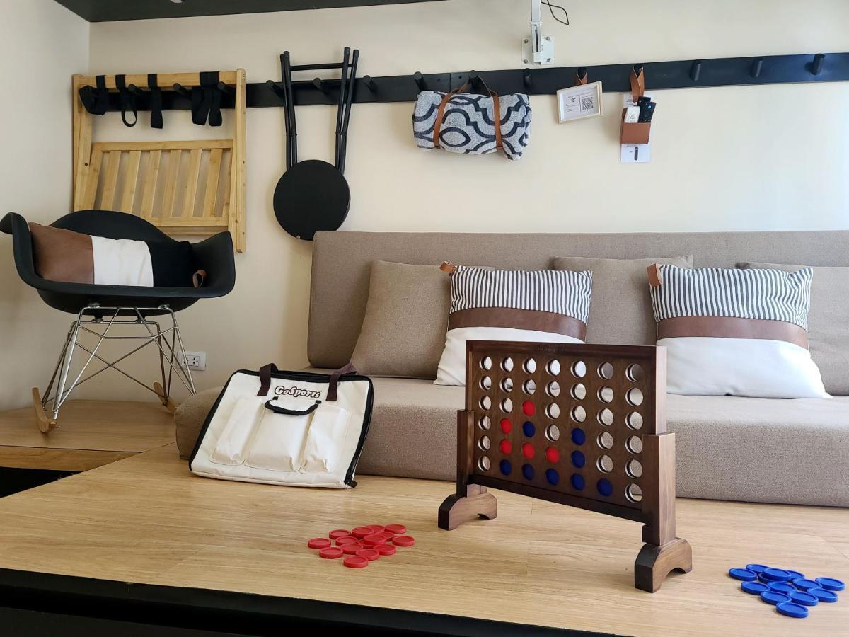 Apartment Max Dwell Bgc Creative Space With 84 