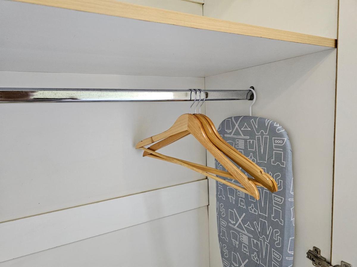 Apartment South Of Market Near High Street Bgc Classy & Stylish Studio, Location With View *