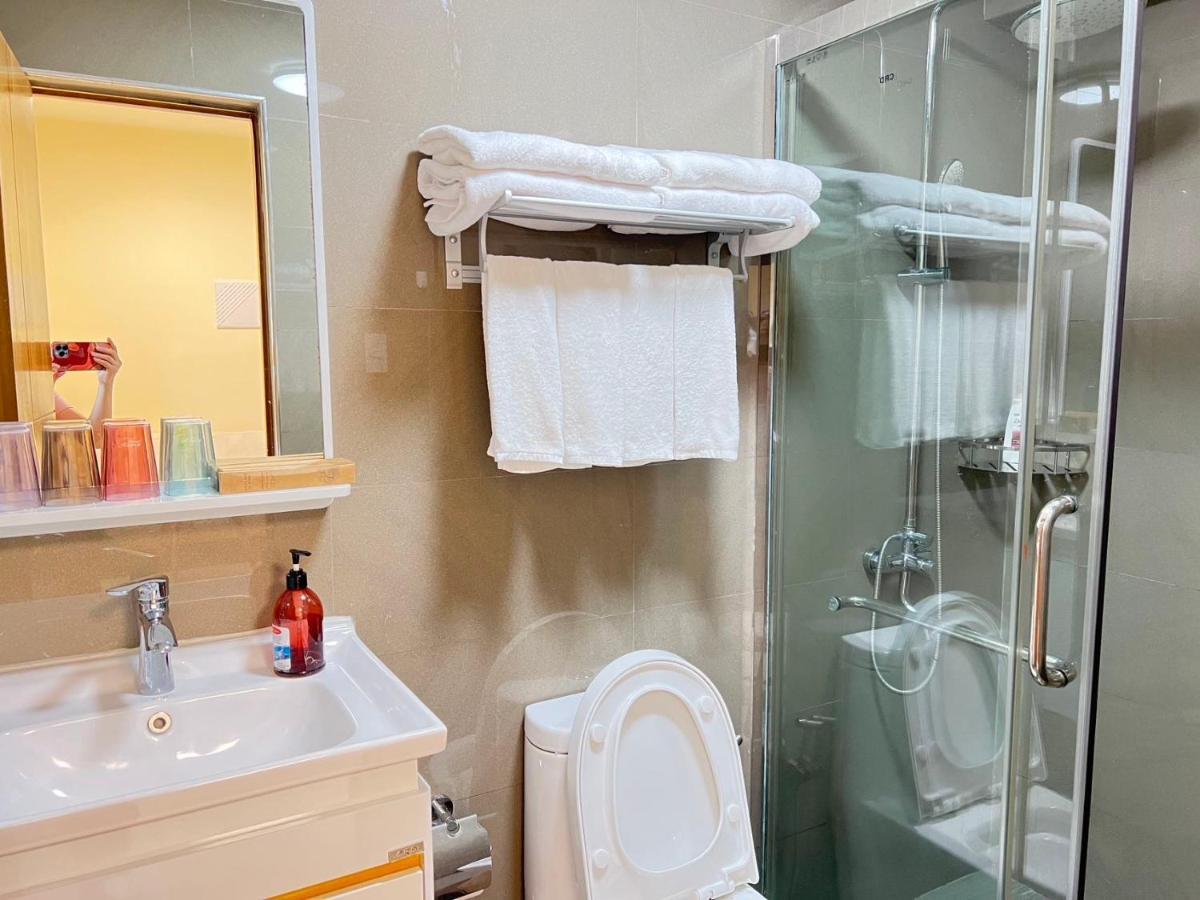 Grand Riviera Apartment Manila