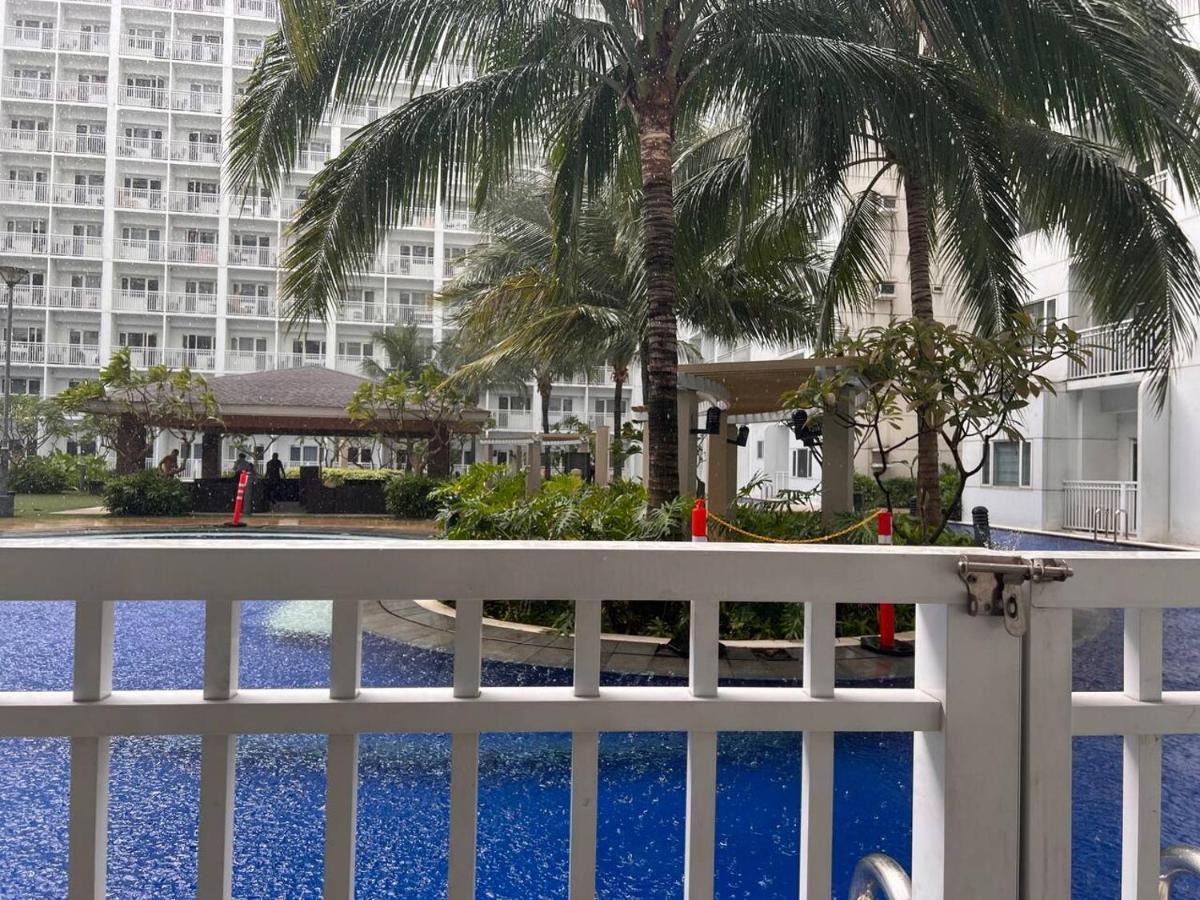 Apartment Direct Pool Access Shore Residences Moa Pasay Near Airport Manila