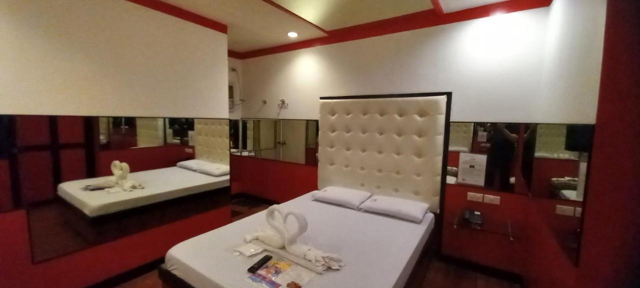 Hotel King Arthur Palace Manila