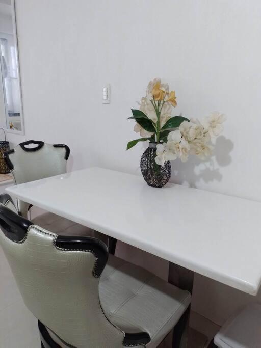 Pasay Onepalm Tree 7n C3 * Manila