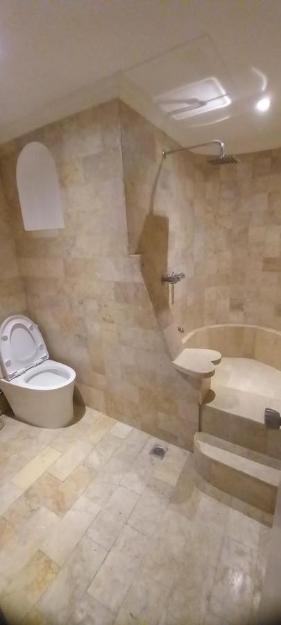 King Arthur Palace Hotel