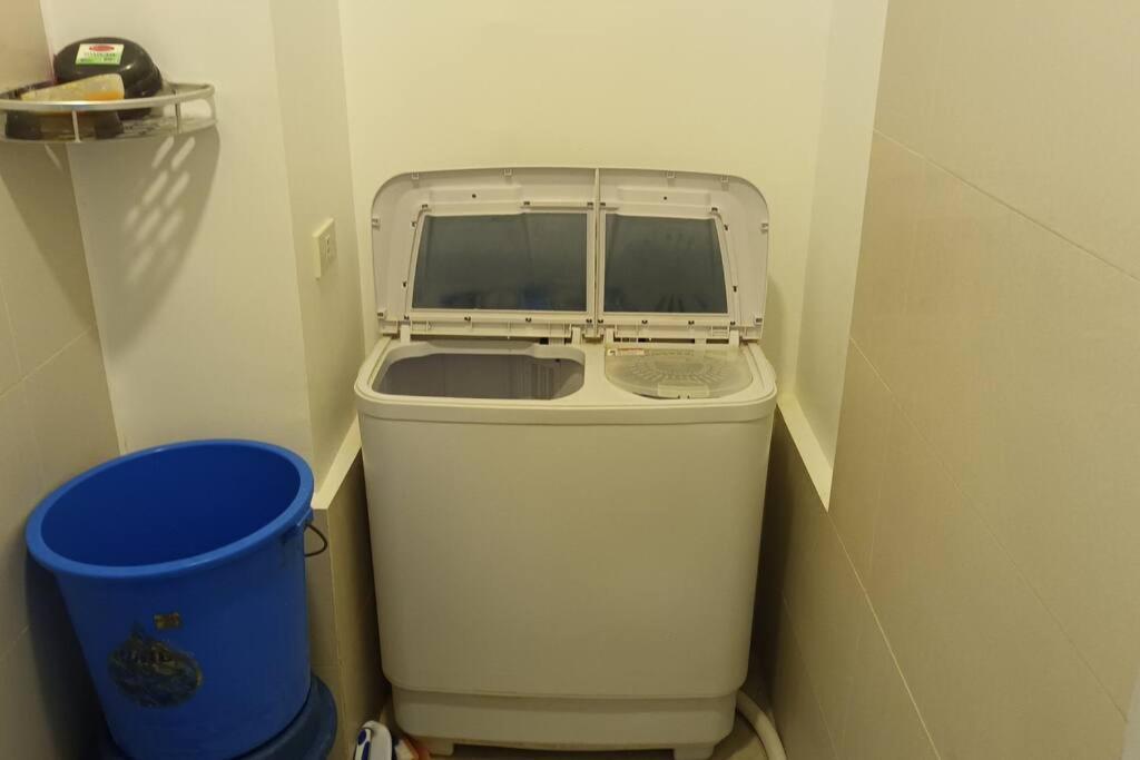 Unit In Downtown Apartment