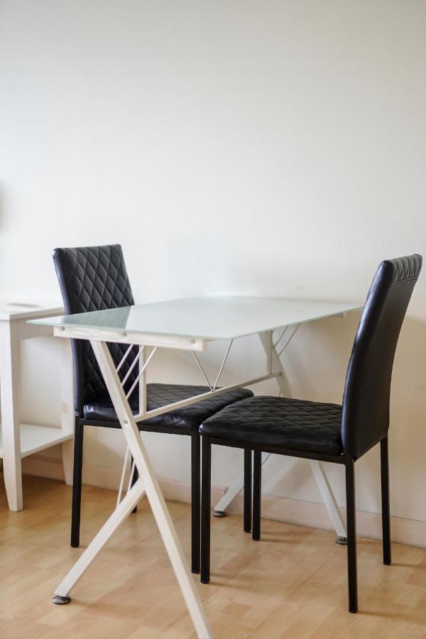 Homestyle Spacious 1 Bedroom Flat In Gramercy Residences * Manila