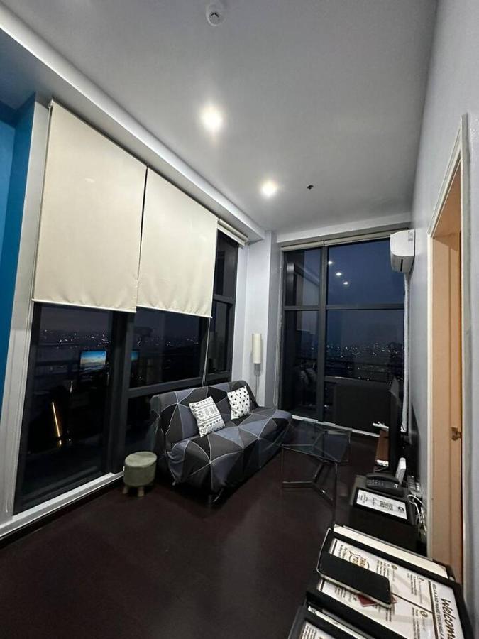 Homestyle Rare Find Corner Penthouse In The Gramercy Residences * Manila