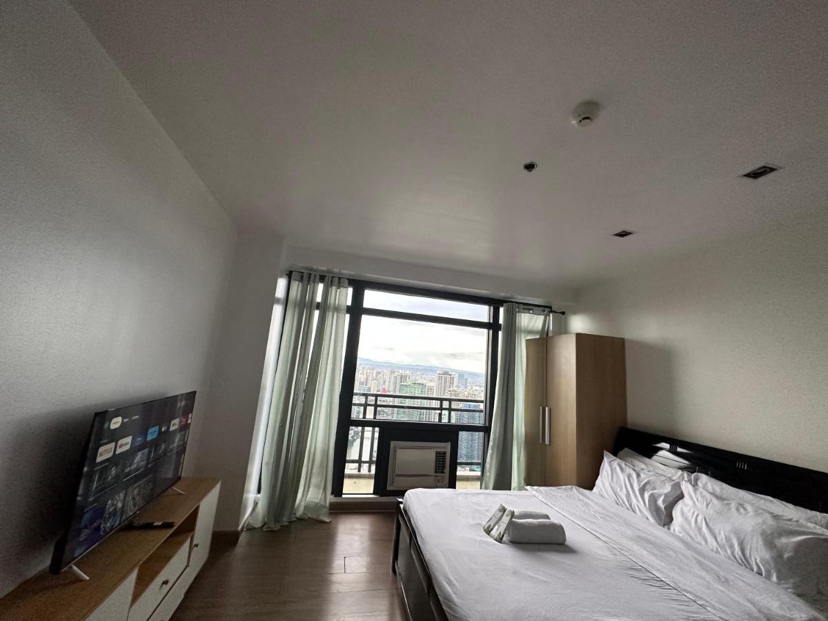 Apartment Homestyle With View In Gramercy Residences Manila