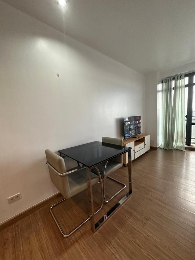 Homestyle With View In Gramercy Residences Apartment Manila