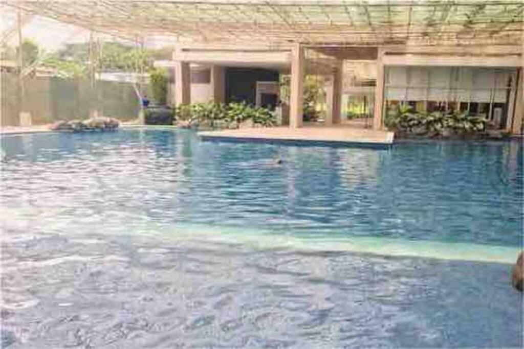 Kasara Condo Staycation By Vhi Apartment Manila