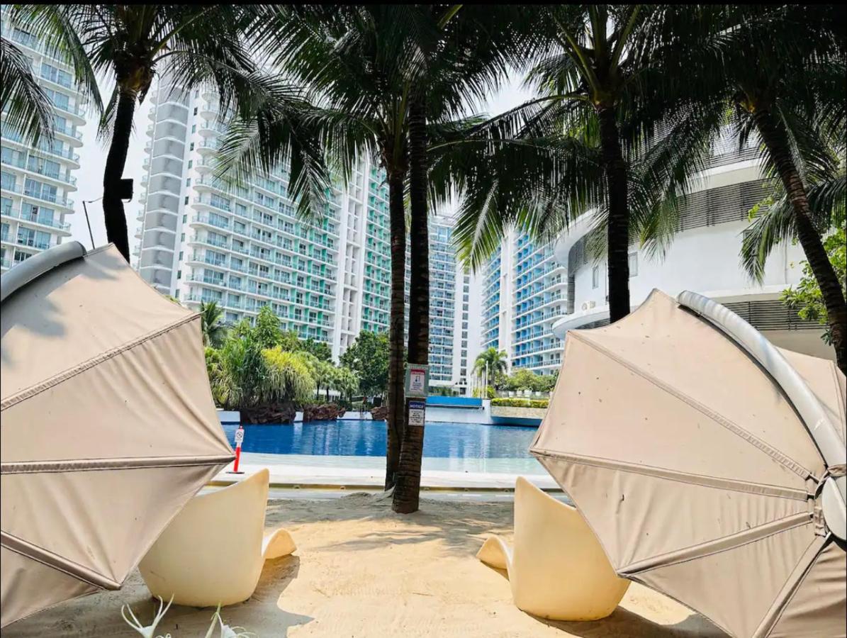 Apartment Azure Urban - St Tropez Tower Staycation Unit With A European Touch Manila