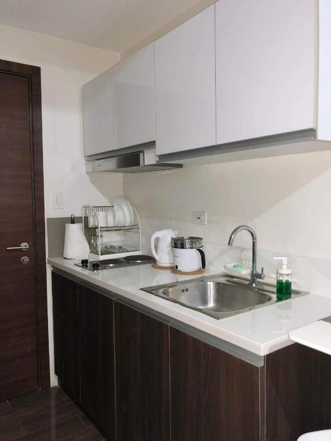 Cozy 1-br Flat In Air Residences Makati * Manila