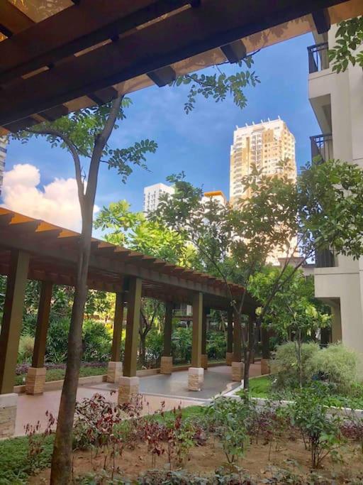 Manhattan Parkway Tower 3, Cubao Apartment *