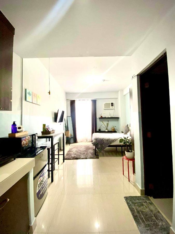 Cozy And Nature Inspired Mandaluyong Edsa At F Residences Under New Management Manila