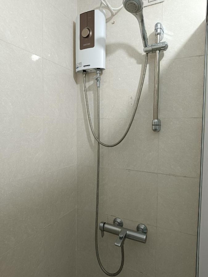 Manhattan Parkway Tower 3, Cubao Apartment