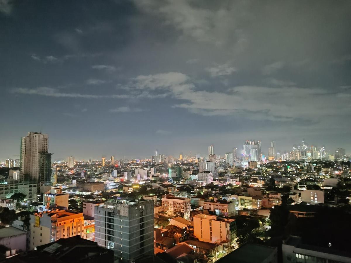 Apartment Manhattan Parkway Tower 3, Cubao Manila