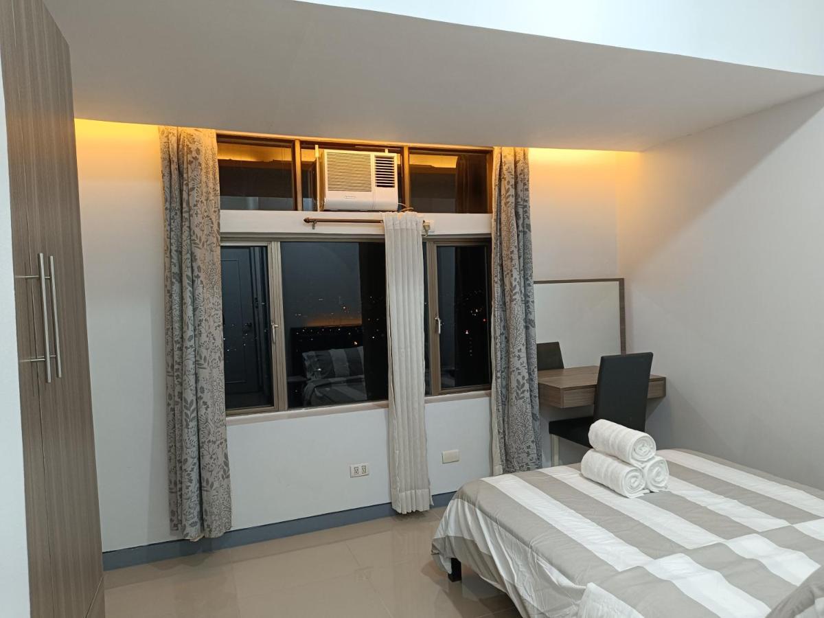 Manhattan Parkway Tower 3, Cubao Apartment