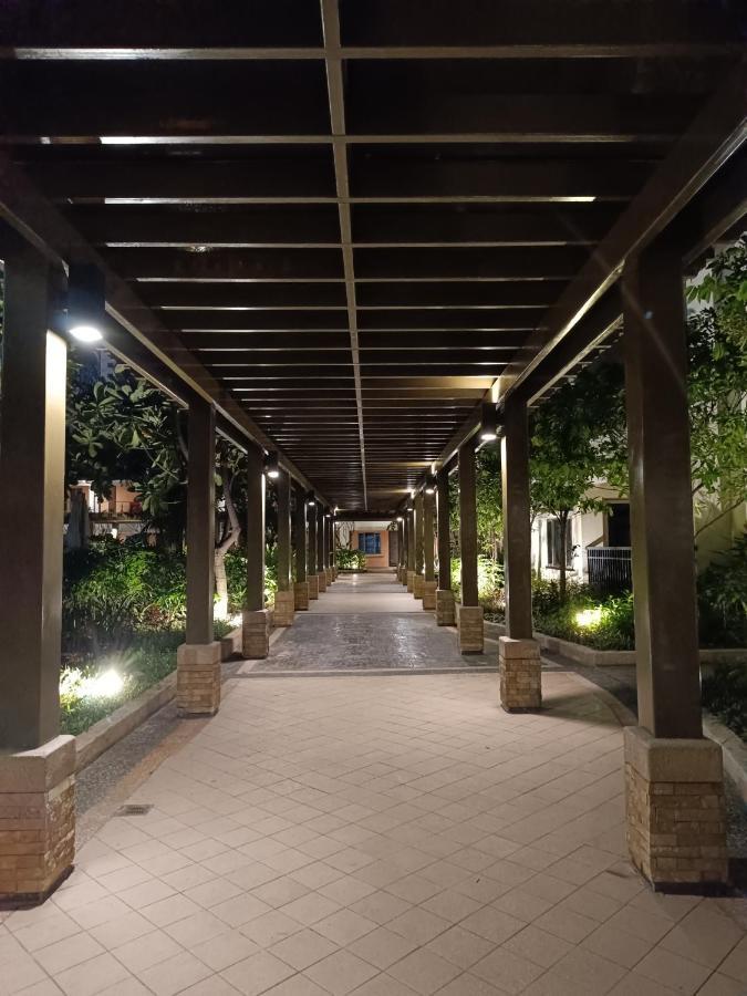 Manhattan Parkway Tower 3, Cubao Manila