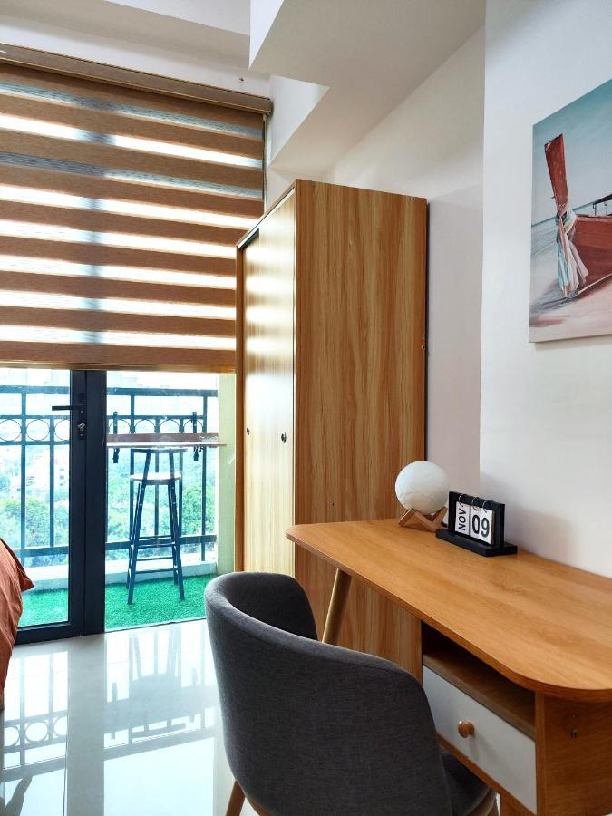 Harbour Park Luxury 1 Bedroom With Balcony View Apartment *