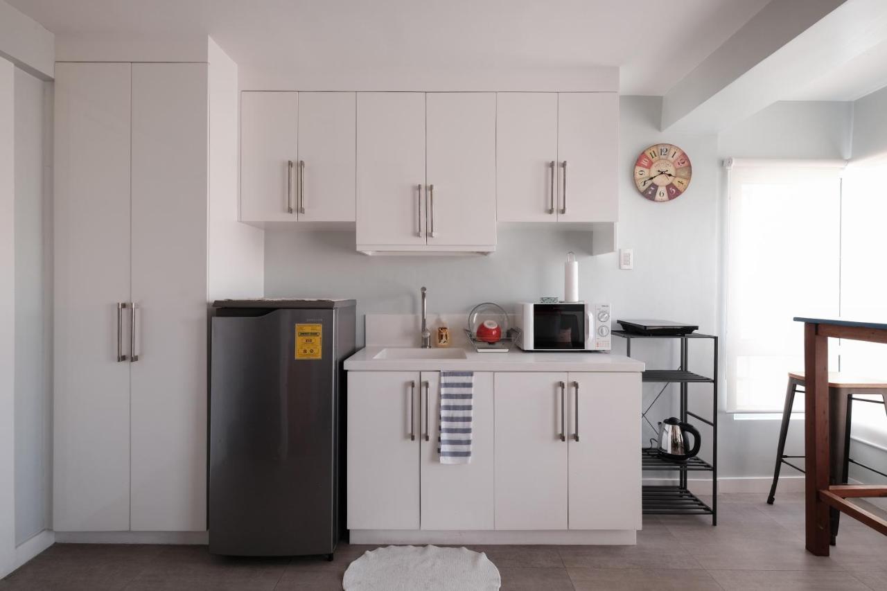 One Bedroom Budget In Bgc Manila