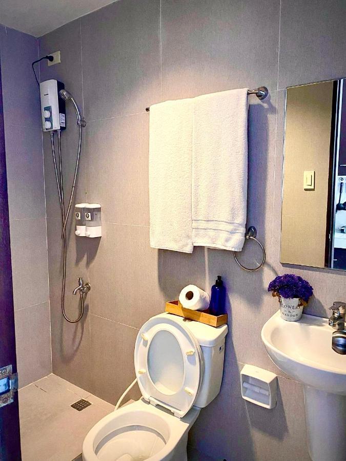 Affordable Buenbyahe Staycation In Urban Deca Tower Edsa, F Residences And The Regalia Park Tower Cubao Apartment Manila